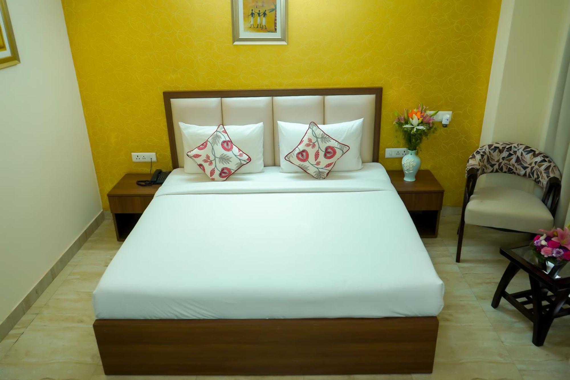 Hotel The Luxe 18 - Golf Course Road Gurgaon Exterior photo